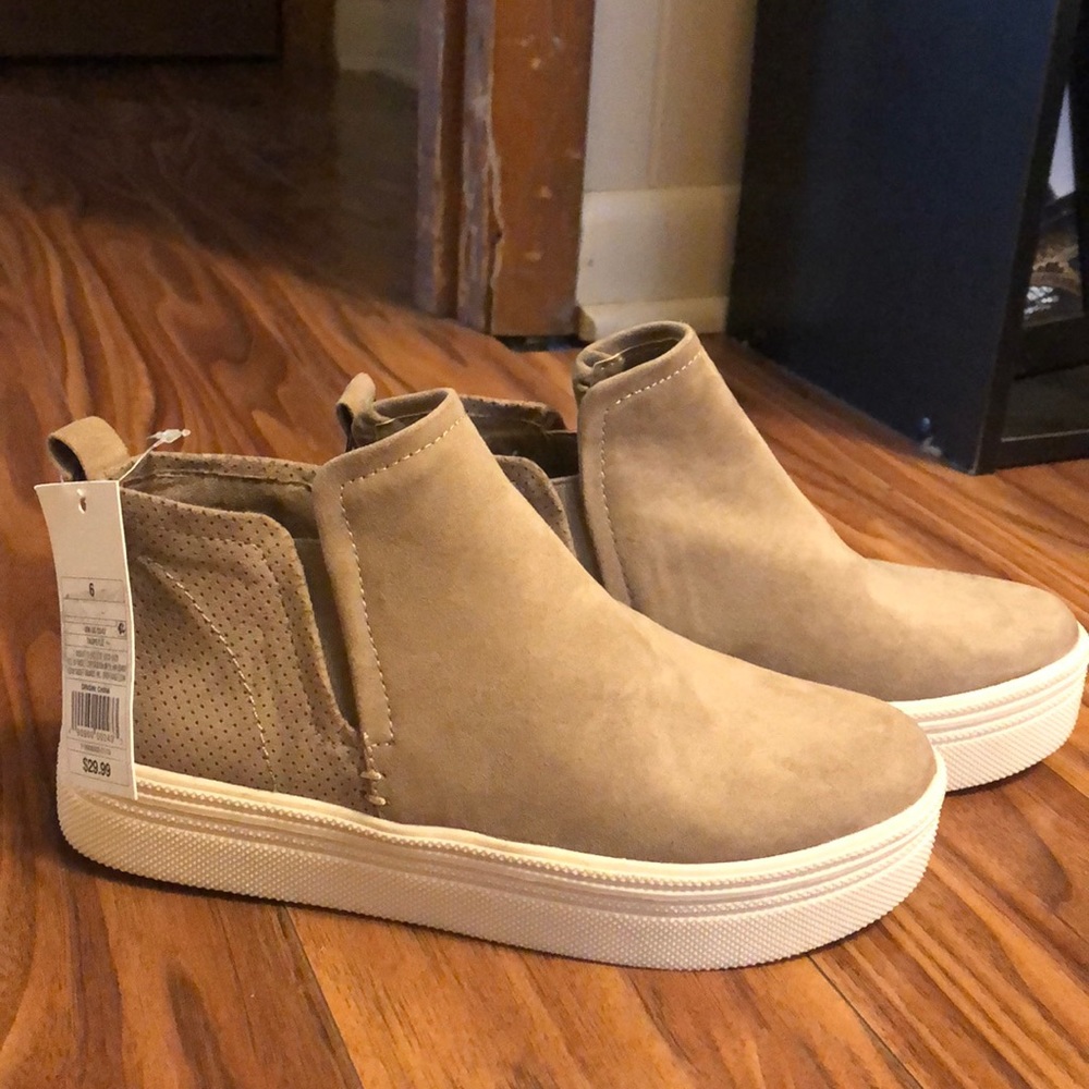 Pump Sneakers NWT